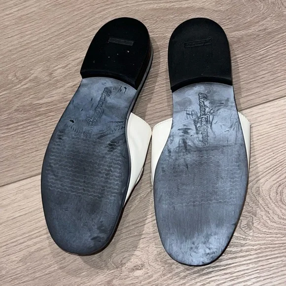 Vintage Ferragamo Sandals - Picture 2 of 4